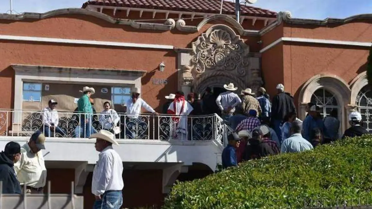 manifestación campesinos en bienestar (1) (1)